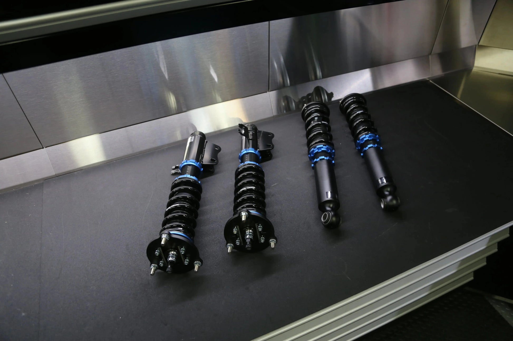 Nissan 240Sx 95-98 (S14) Innovative Series Coilover Scale Suspension