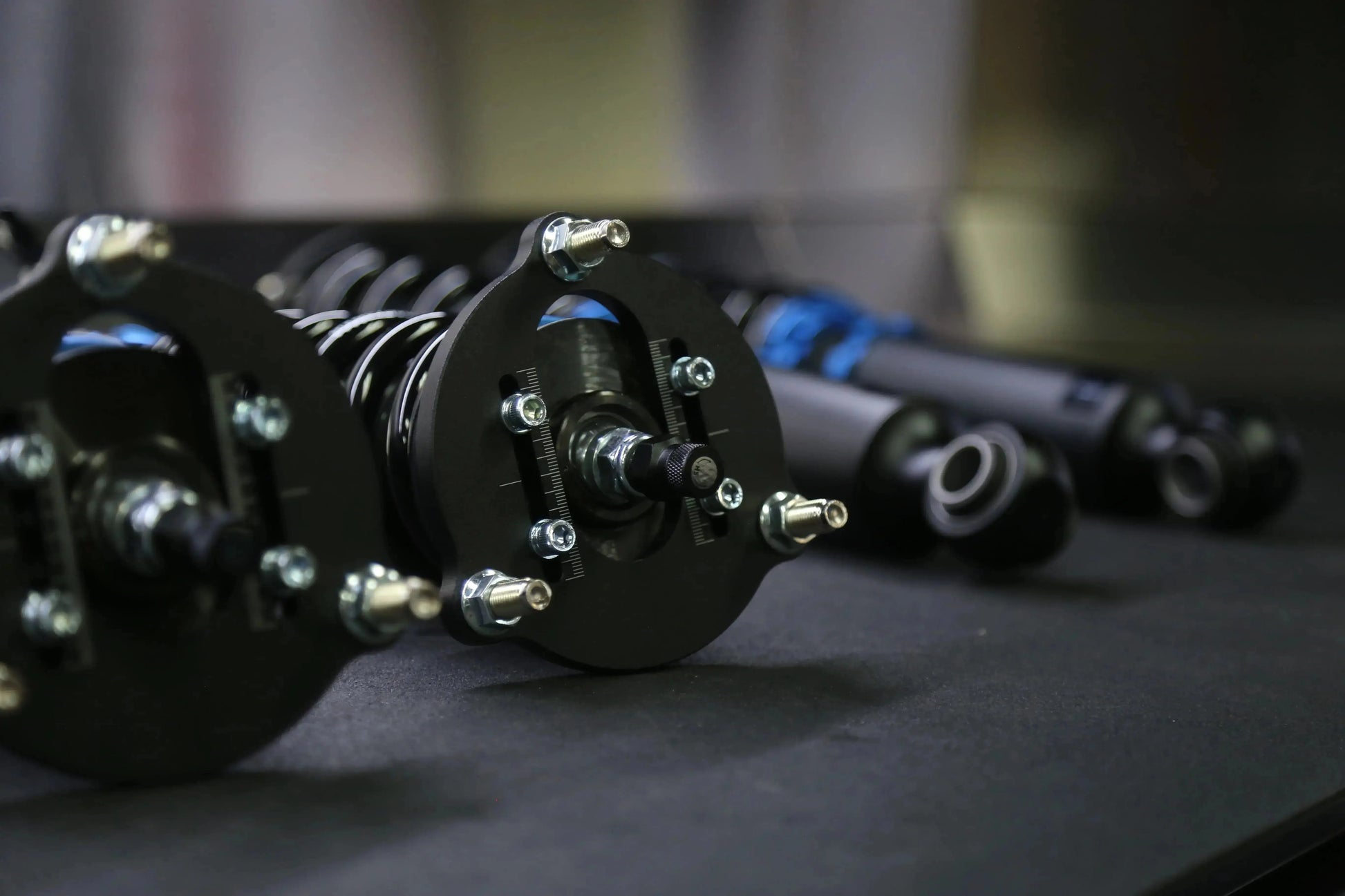 Nissan Silvia 99-02 (S15) Innovative Series Coilover Scale Suspension