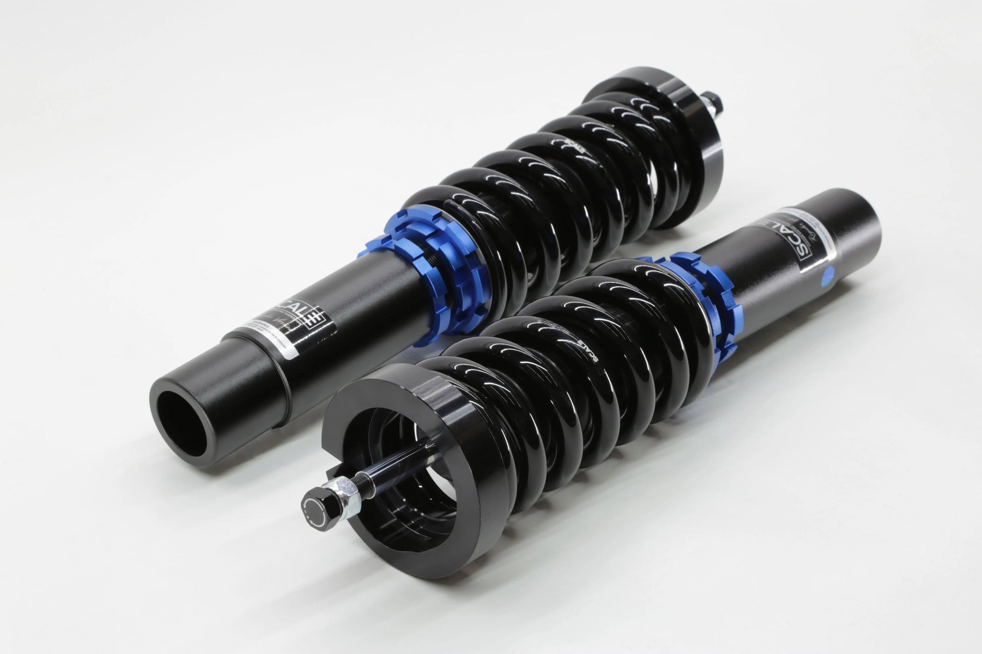 Porsche Macan 14+ Innovative Series Coilover Scale Suspension