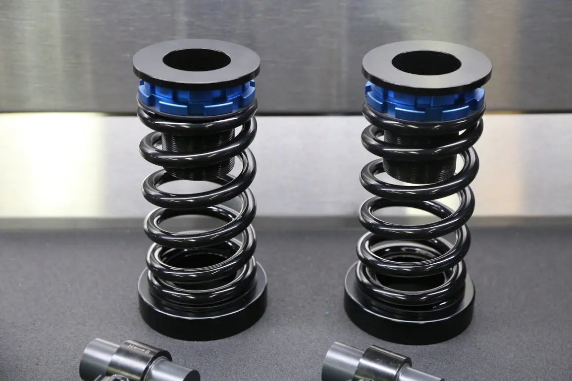 Nissan Sentra 07-12 (B16) Innovative Series Coilover Scale Suspension